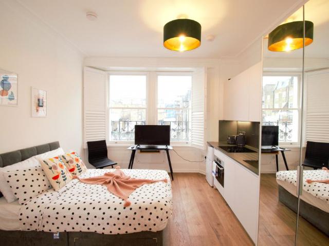 Grenville Place, London SW7, 1 bed flat to rent, £2,350 pcm | PrimeLocation