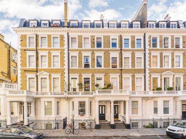 Grenville Place, London SW7 2 bed flat to rent £3,100 pcm £715 pw