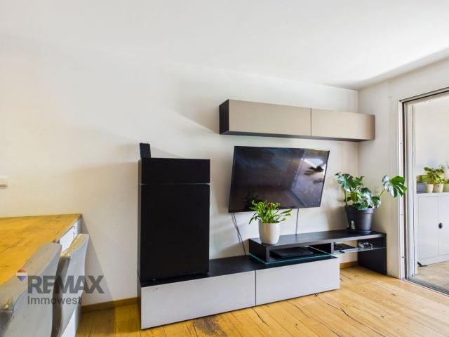 Grenznah Wohnen: Moderne Terrassenwohnung Für Pendler und Genießer