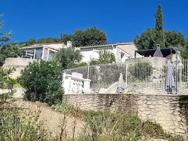 Gréoux les Bains 04800 Achat / Vente maison 4 pièces t4 piscine terrasse