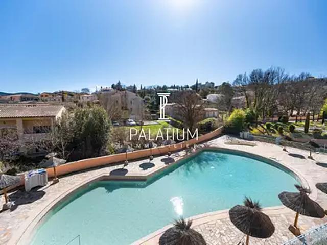 Gréoux les Bains 04800 Achat / Vente appartement 1 pièce t1 piscine terrasse