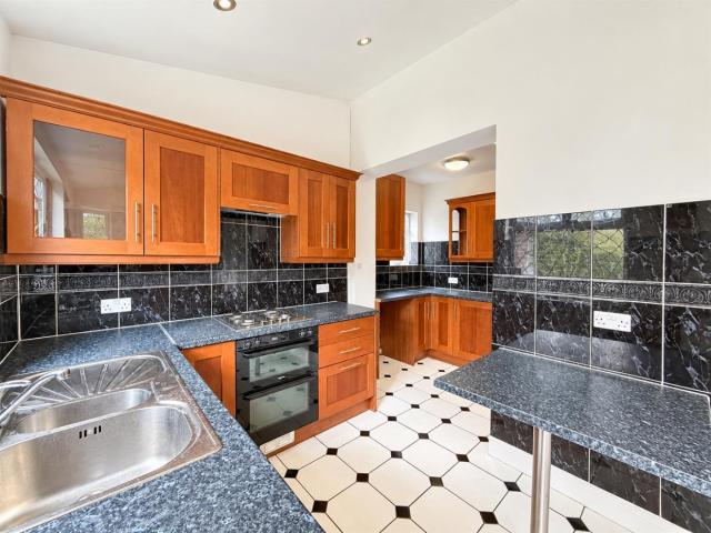 Gresham Road, Hounslow, TW3