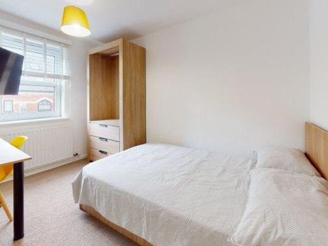 Gresham Street 4 bed house share to rent £1,456 pcm £336 pw