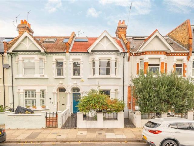 Greswell Street, London SW6, 3 bed flat to rent, £3,750 pcm | PrimeLocation