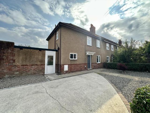 Grizedale Avenue, Garstang PR3 3 bed house to rent £1,175 pcm £271 pw