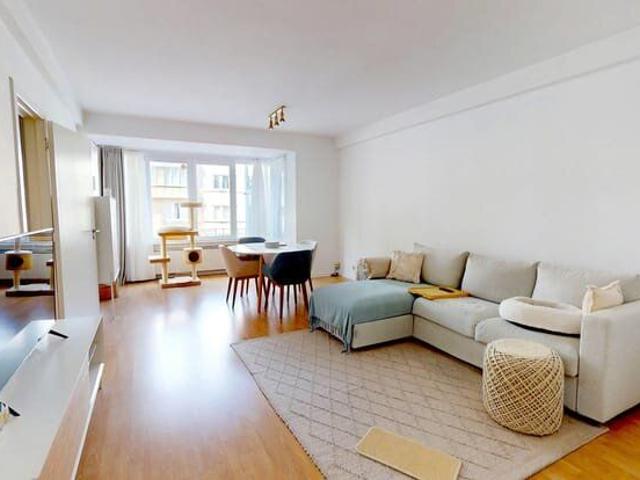 GRIBAUMONT: BEL APPARTEMENT 2 CHAMBRES +/ 85M2