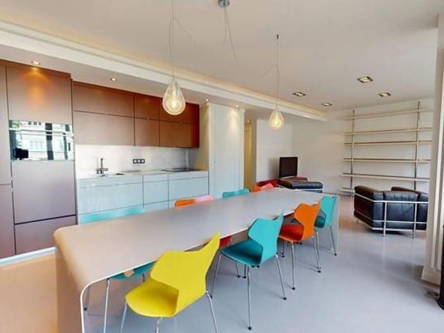 GRIBAUMONT: SUPERBE APPARTEMENT 2 CHAMBRES +/ 106M2