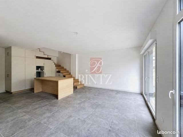 GRIESHEIM PRES MOLSHEIM 3P duplex avec terrasse en parfait état