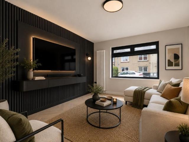 Grierson Crescent, Trinity. 2 bed ground floor flat to rent £1,395 pcm £322 pw