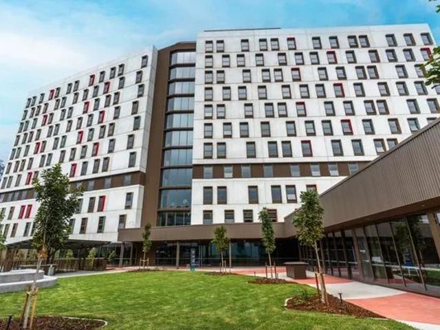 Griffith University Village, Gold Coast