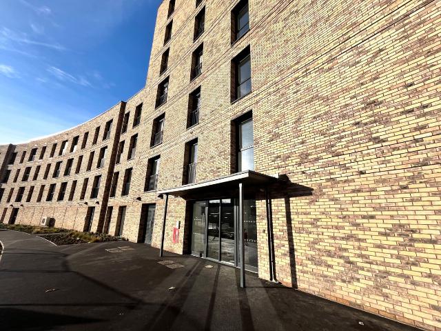 Griffiths Close, Birmingham B12, 2 bed flat to rent, £1,300 pcm | PrimeLocation