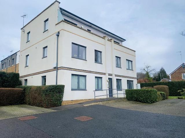 Griffiths Avenue, Cheltenham GL51, 1 bed flat to rent, £850 pcm | PrimeLocation