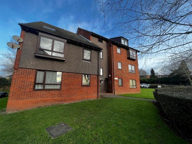 Griffin Gardens, Harborne, Birmingham 2 bed apartment to rent £1,150 pcm £265 pw