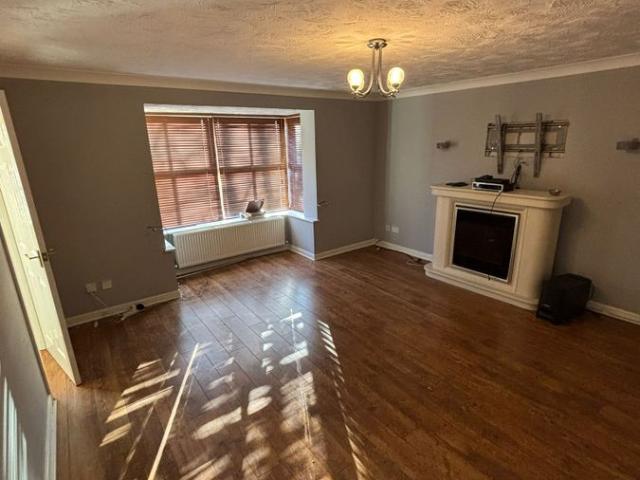 Grifon Road, Grays RM16, 4 bed detached house to rent, £2,500 pcm | PrimeLocation