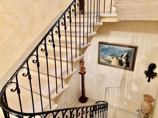 Grignan Maison de village de 127 m2 avec cour. 127m² Grignan