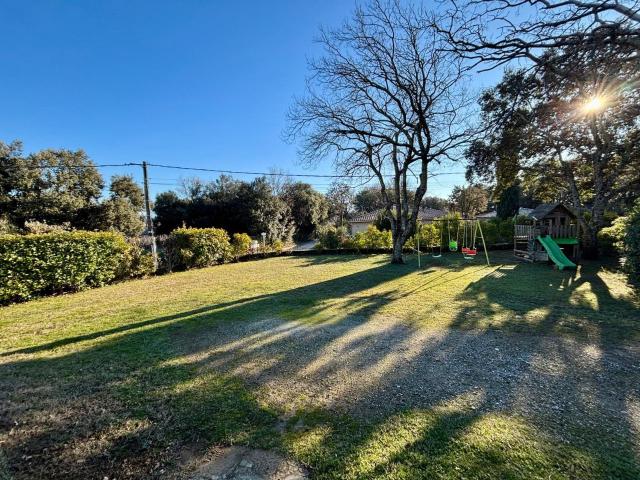 Grignan, Villa de 127 m2 sur un beau terrain de 1440 m2 127m² Grignan