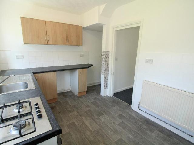Grindon Crescent, Bulwell. 3 bed terraced house to rent £950 pcm £219 pw