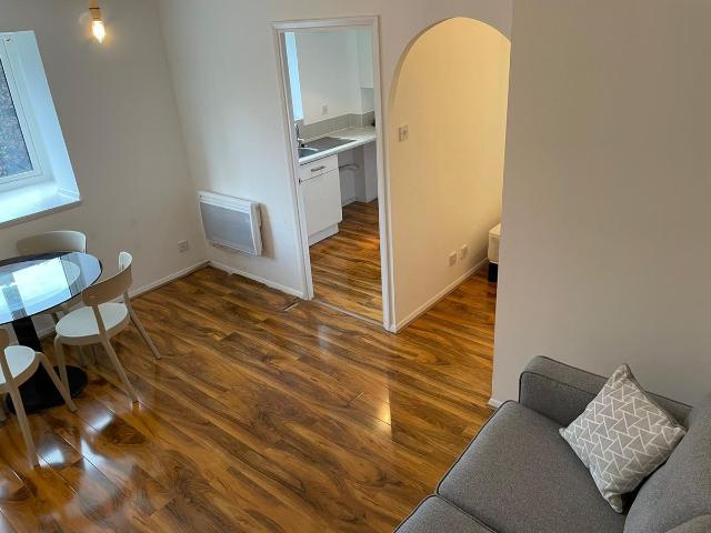 Grinstead Road, London SE8, Studio to rent, £1,650 pcm | PrimeLocation