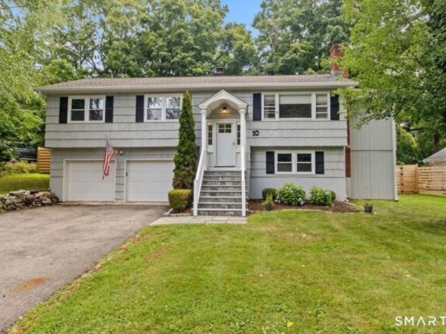 Grumman Ave, Norwalk, Home For Sale