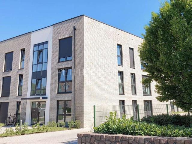 Grün, modern, komfortabel – 2 Zimmer mit eigener Terrasse