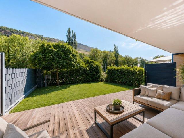 Grün, ruhig, Privatsphäre: Gartenwohnung am Fuß des Wienerwaldes ganzjährig nutzbarer Terrasse | Parken