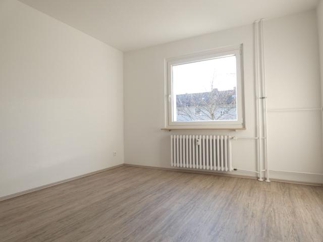 Grün und zentral Ihre neue Wohnung mit 3 Zimmern bereits saniert!