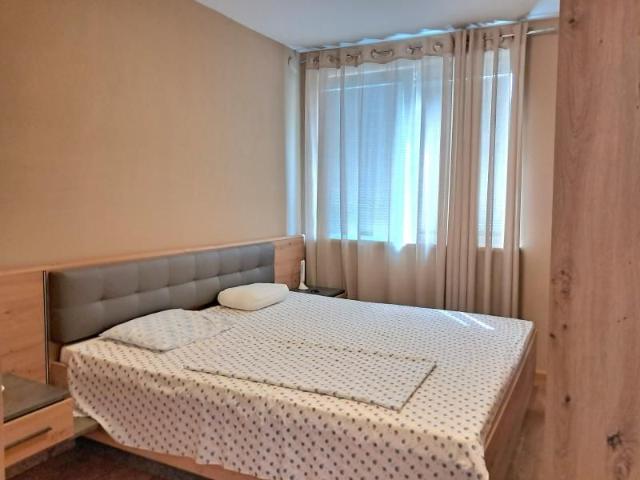 Grünauerstr.18: Schöne, gemütliche 2 Zimmerwohnung mit großem Balkon im 2.Liftstock, 53,25m2 WNFL, ablösefreie Küche, Gemeinschaftsgarten,Parkplatz optional!