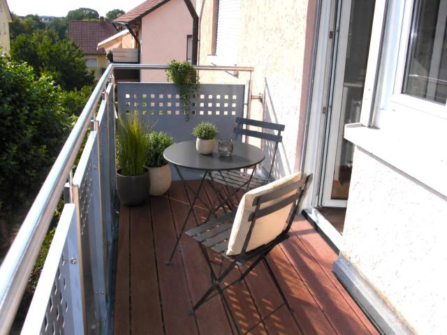 Grundbuch ist besser als Sparbuch! Helle 3 Zimmer Wohnung mit Balkon!