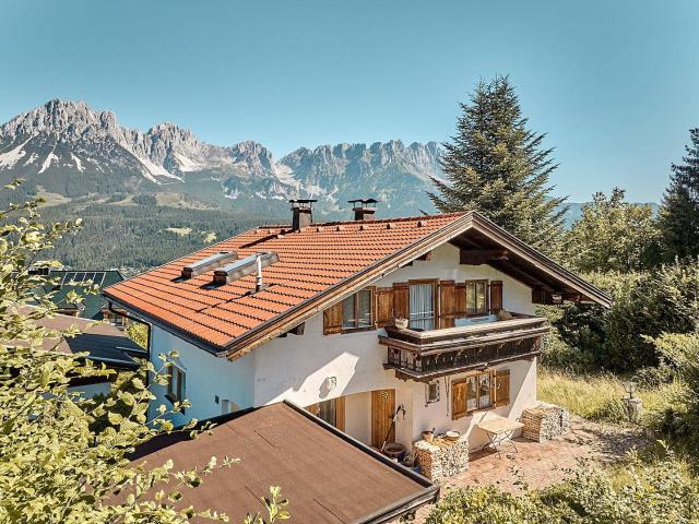 Grundstück mit Altbestand und Kaiserblick in Bestlage