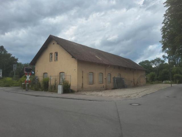 Grundstück mit Gebäude und viel Potenzial 86153 Augsburg Austr