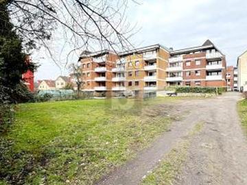 Weserstrandstraße, Vegesack, Bremen - Parkplatz