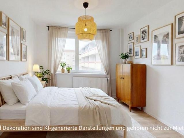 Grüne und ruhige Lage zum günstigen Preis zum selbst renovieren!