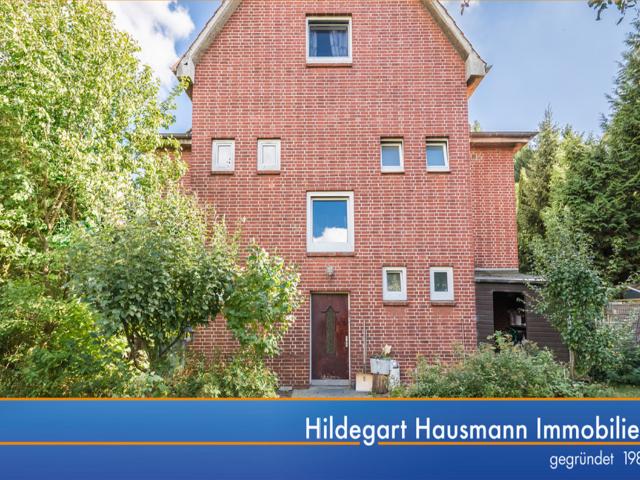 Grüne Wohnlage direkt an der Hamburger Stadtgrenze – gepflegte 2 Zimmer Wohnung: Hausmann Makler