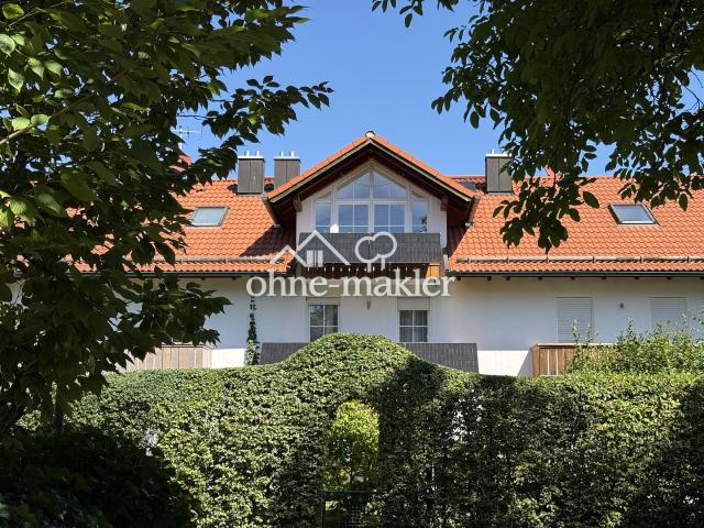 Grüne ruhige Lage: Gepflegtes Reihenhaus mit 13.8kWp PV, 2 Wallboxen, Energieklasse B von privat