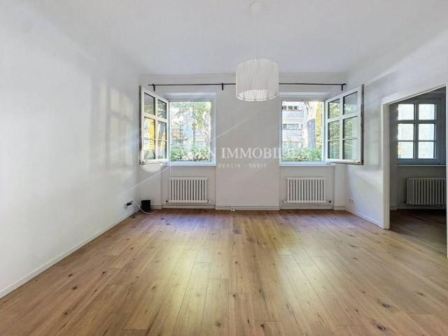 Grünes Westend: Helle 3 Zimmer Wohnung mit Loggia und Einbauküche