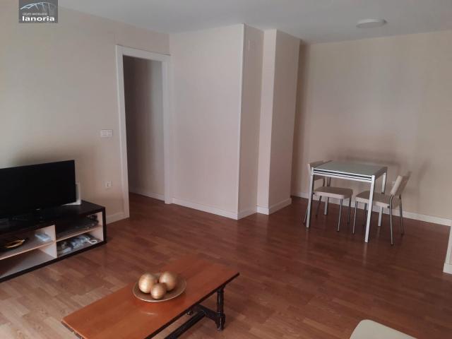 Grupo la Noria Alquila Piso de 3 dormitorios y 2 cuartos de baño. Agua Incluida. Zona Parque Sur