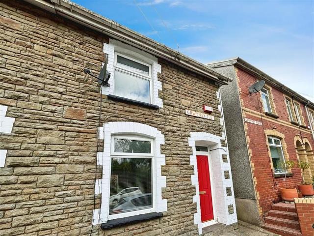 Grwyne Terrace, Blackwood NP12, 2 bed property to rent, £750 pcm | PrimeLocation