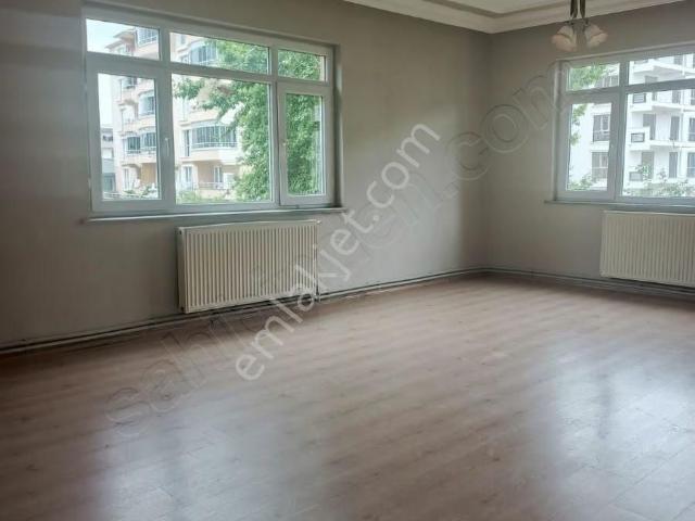 Gw. Tekirdag/altınova Mah.3+1temiz Masrafsız Daire Satılık