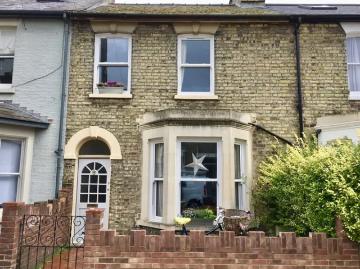 Gwydir Street, Cambridge £3,100 pcm ⓘ The monthly or weekly payment required by the landlord. Read our glossary page, 5 bedrooms, mid terrace house * Tenant info