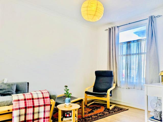 Gwydir Street, Cambridge CB1, 2 bed terraced house to rent, £1,750 pcm | PrimeLocation
