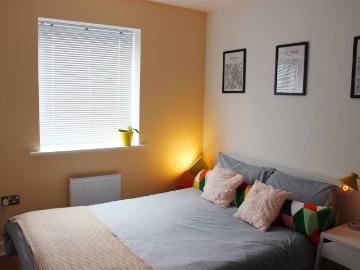 Gwyn Close,, SW6