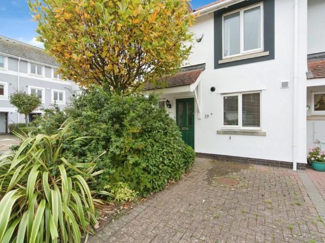 Gwynt Y Mor, Aberconwy LL32, 3 bed detached house to rent, £1,100 pcm | PrimeLocation