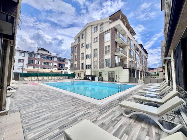 ▀ Güç'ten Altınkum'da Havuzlu & Otoparklı Kombili Kaçmaz 1+1 Daire