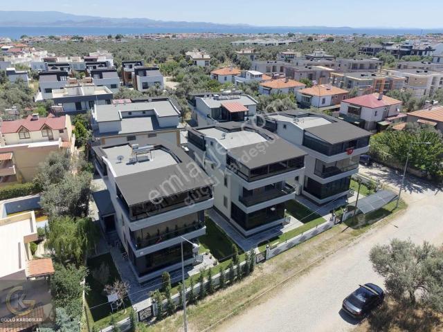 Güçlü Kardeşler Gürede 5+1 Müstakil Giriş Katta Odalı Villa