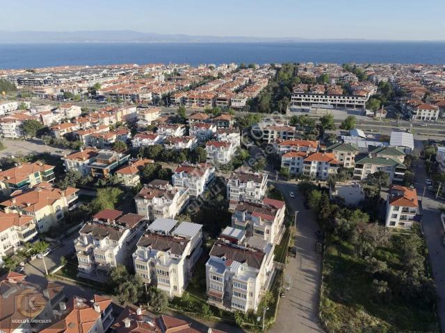 Güçlü Kardeşler Denize 400 Metre Masrafsız 2+1 Ferah Daire