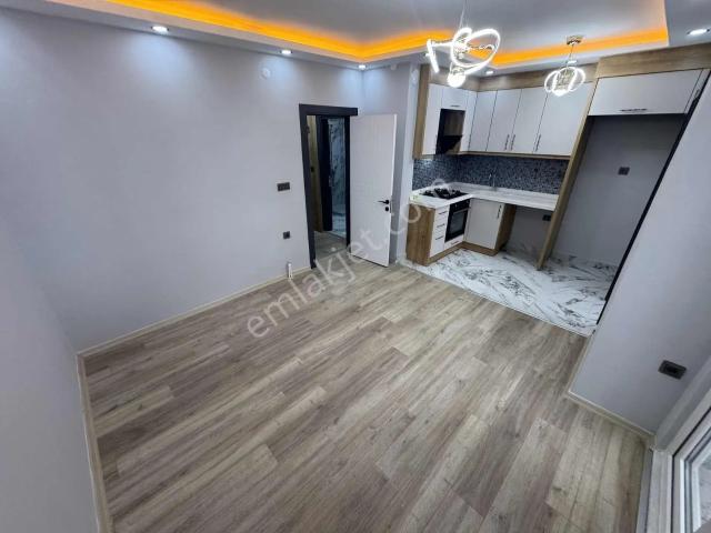 Güçlü Kardeşler Full Tadilatlı 2+1 Lüks Daire