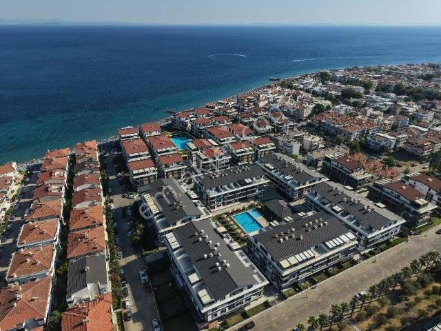 Güçlü Kardeşler Körfezin Gözdesi Adra Çınarda 1+1 Daire