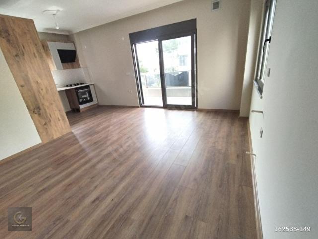 GÜÇLÜ KARDEŞLERDEN ALTINOLUK MERKEZDE ARA KAT 2+1 SIFIR DAİRE