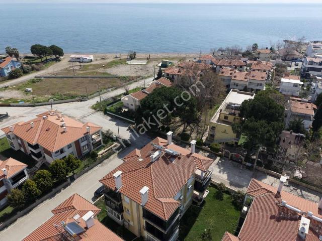 Güçlü Kardeşlerden Denize 20m Orta Kat 2+1 Fırsat Yeni Daire