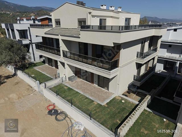 GÜÇLÜ KARDEŞLERDEN VİLLA TADINDA 2+1 ÖZEL BAHÇELİ DAİRELER